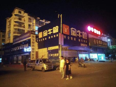 四点告诉你宜城市场门头招牌设计的重要性!